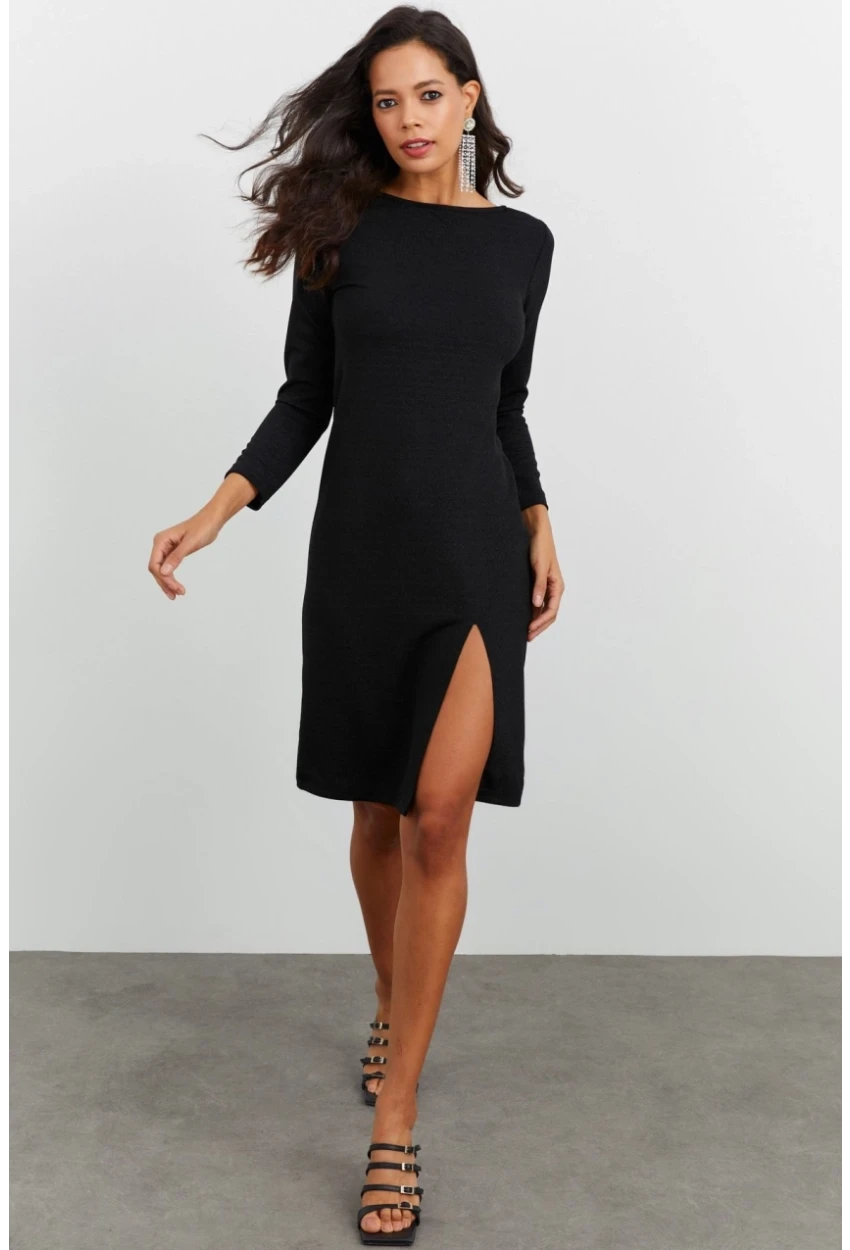 Kadın Siyah Yırtmaçlı Elbise BK1560