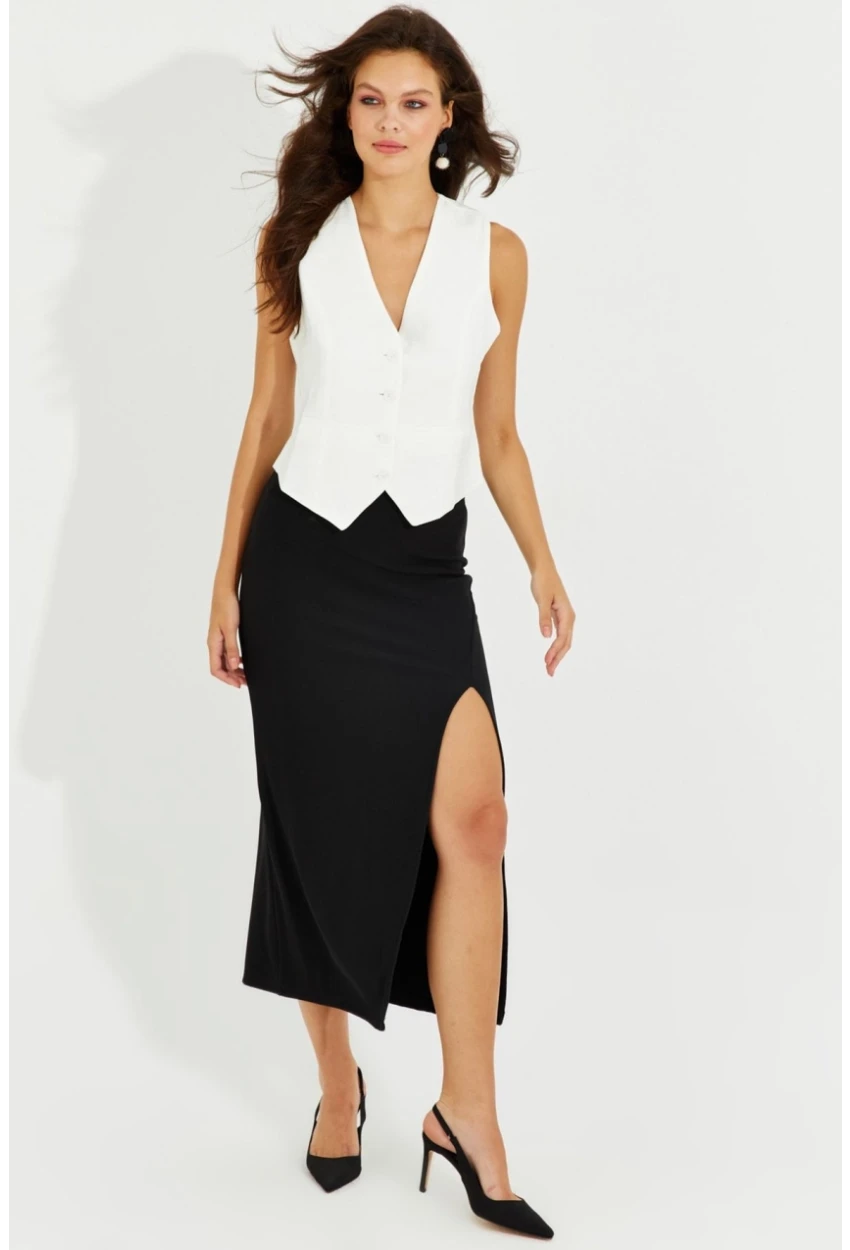 Kadın Siyah Yırtmaçlı Midi Etek RMZ20522