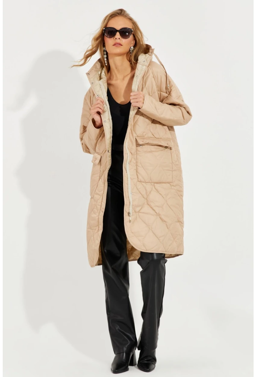 Kadın Vanilya Kapitone Fermuarlı Kapüşonlu Mont QRS8245