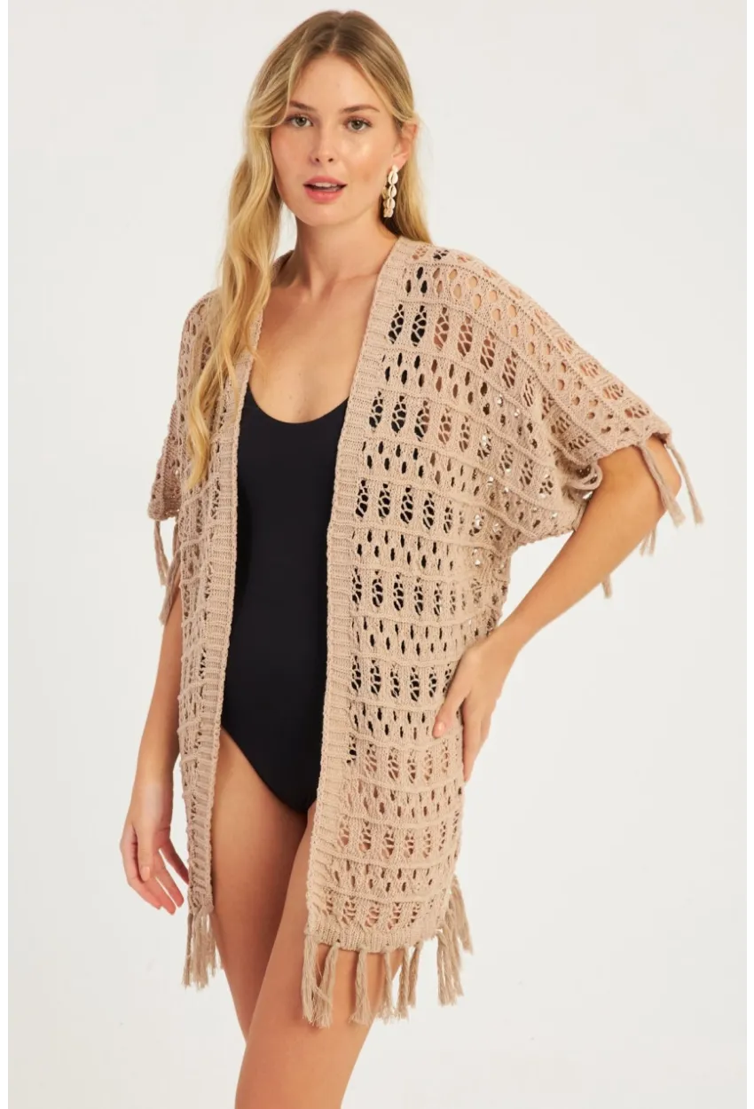 Kadın Bej Ajurlu Püsküllü Hırka YV224