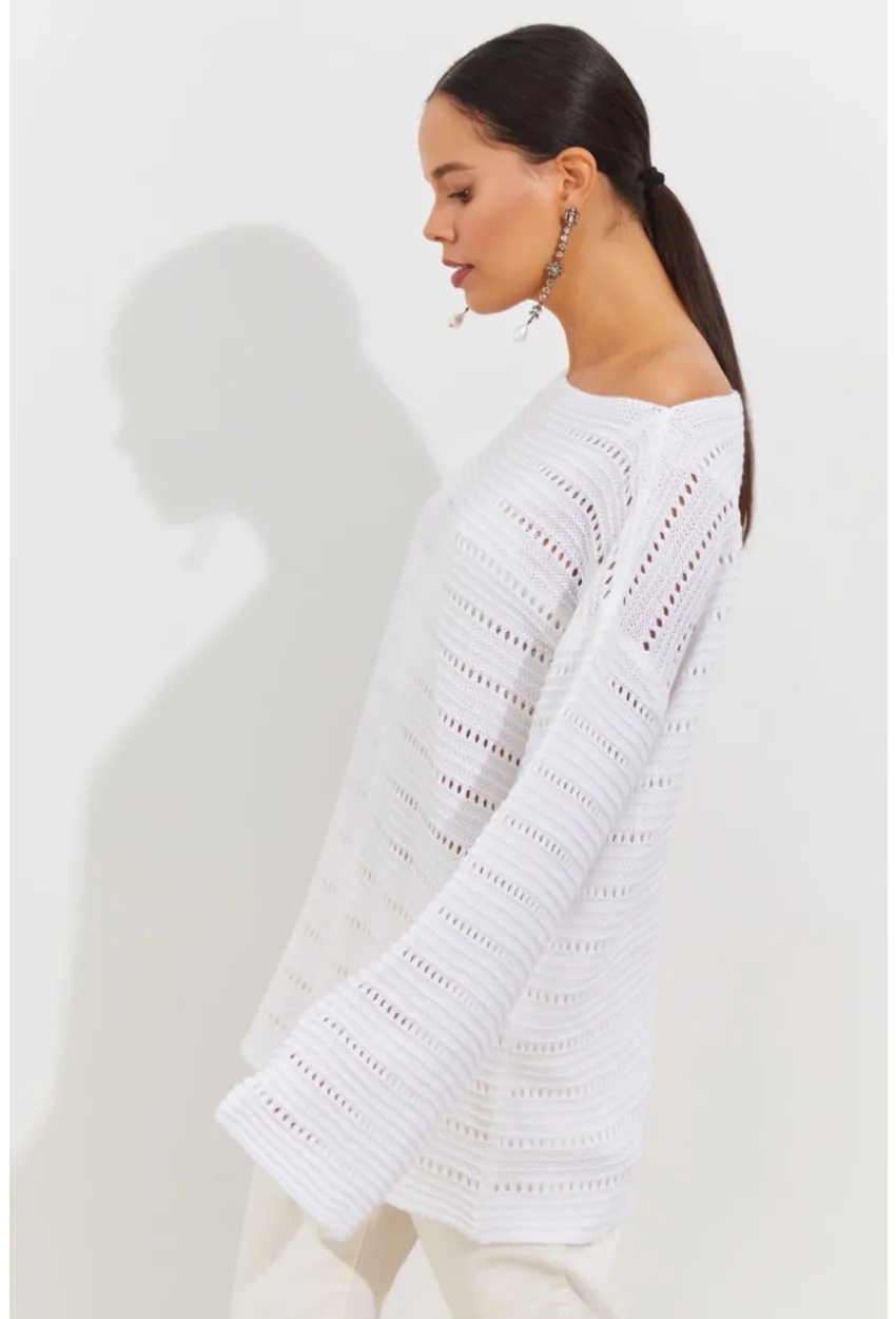 Kadın Beyaz İspanyol Kol Ajurlu Triko Uzun Bluz SMT199