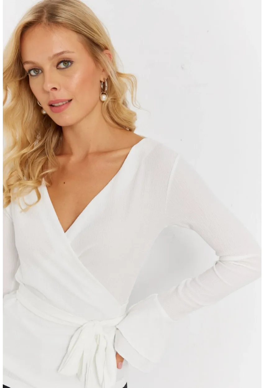 Kadın Beyaz Kruvaze Bürümcük Bluz EY2866