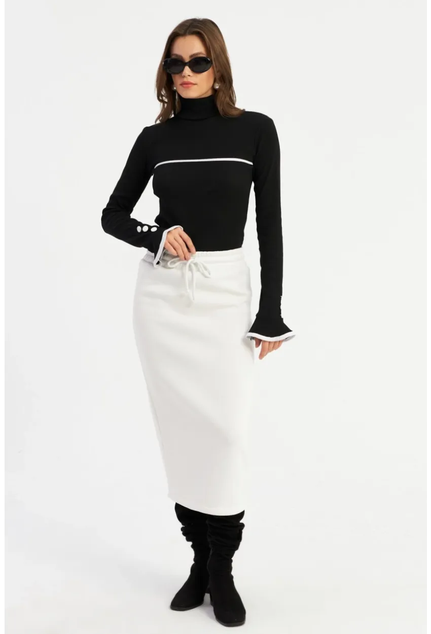 Kadın Beyaz Yırtmaçlı Sweat Etek TF24