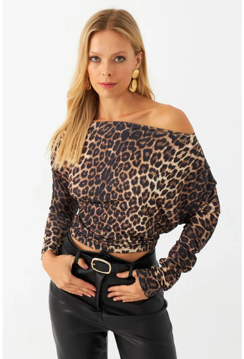 Kadın Camel-Siyah Kayık Yaka Leopar Bluz DMR382-1