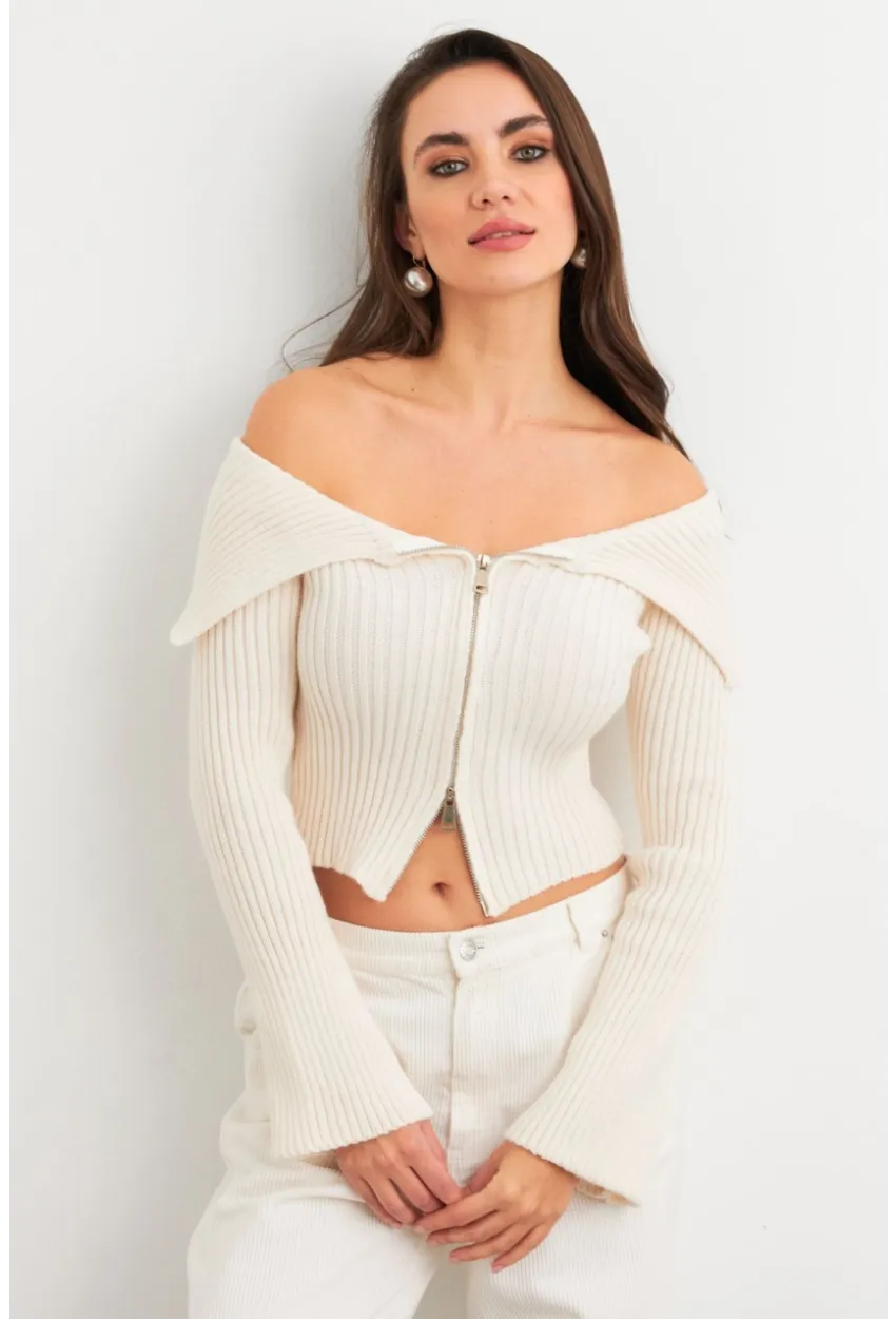 Kadın Ekru Devrik Yaka Kısa Hırka TEM103
