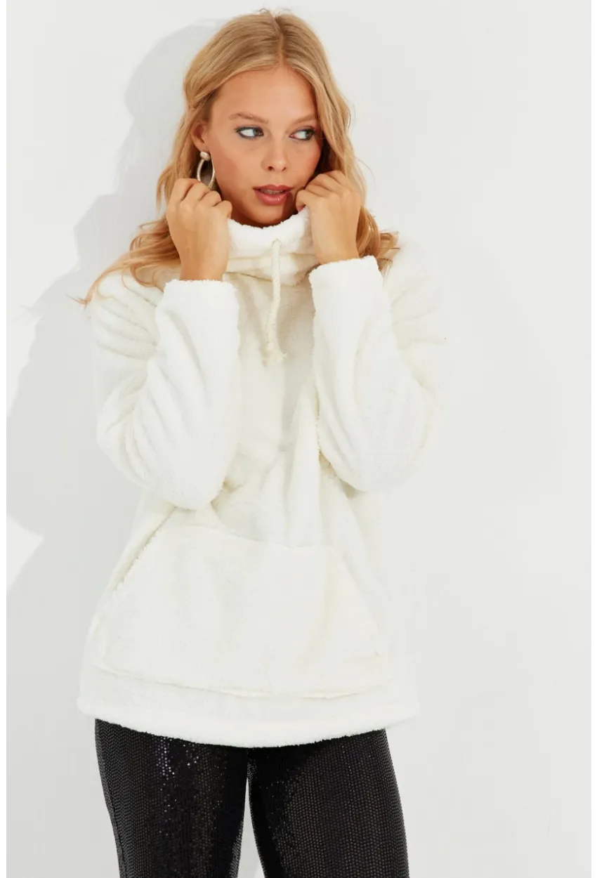 Kadın Ekru Kanguru Cep Peluş Sweatshirt Q978
