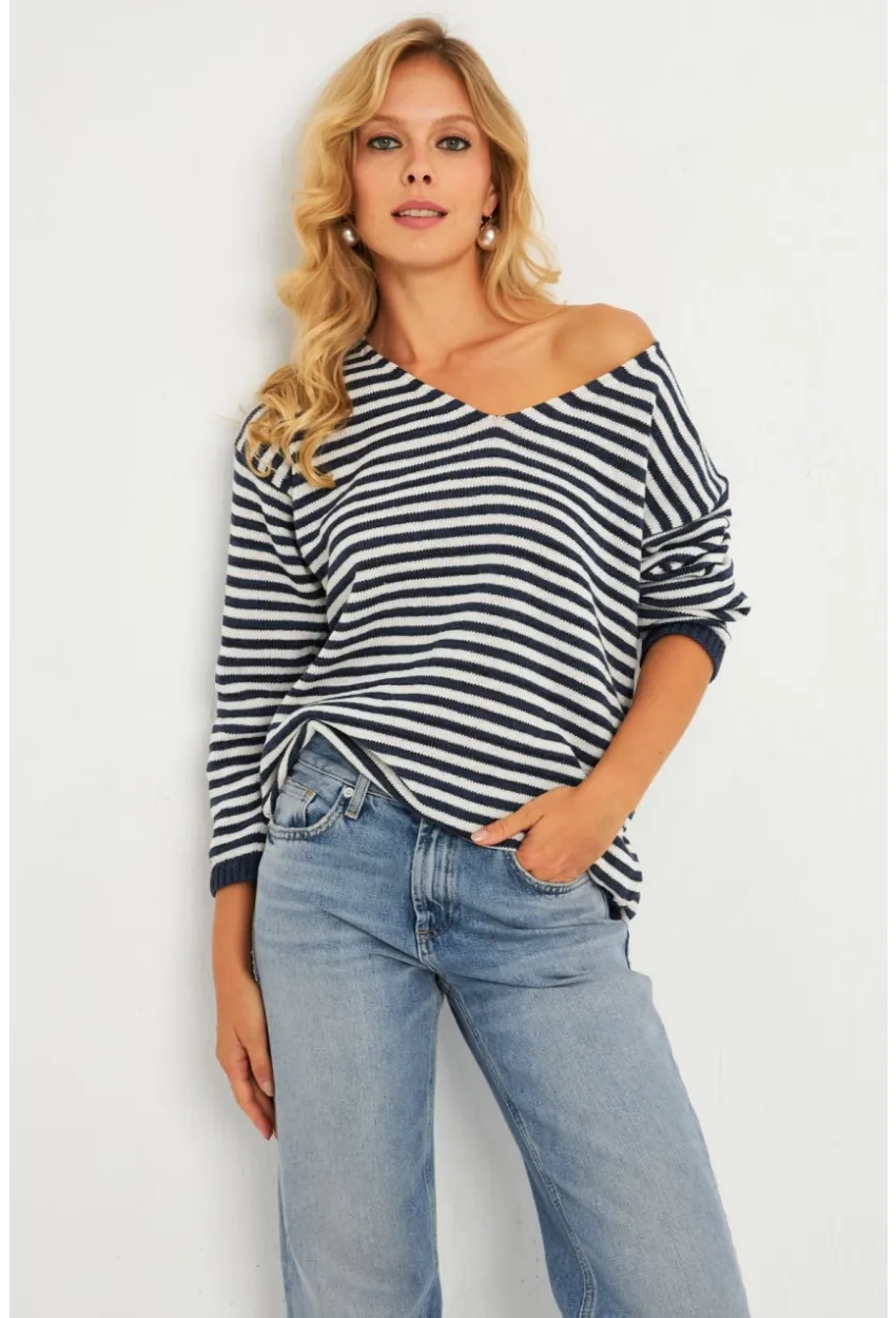 Kadın Ekru-Lacivert V Yaka Triko Salaş Bluz YV283