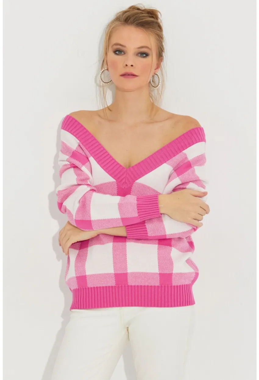 Kadın Ekru-Pembe V Yaka Ekose Triko Kazak TH1102