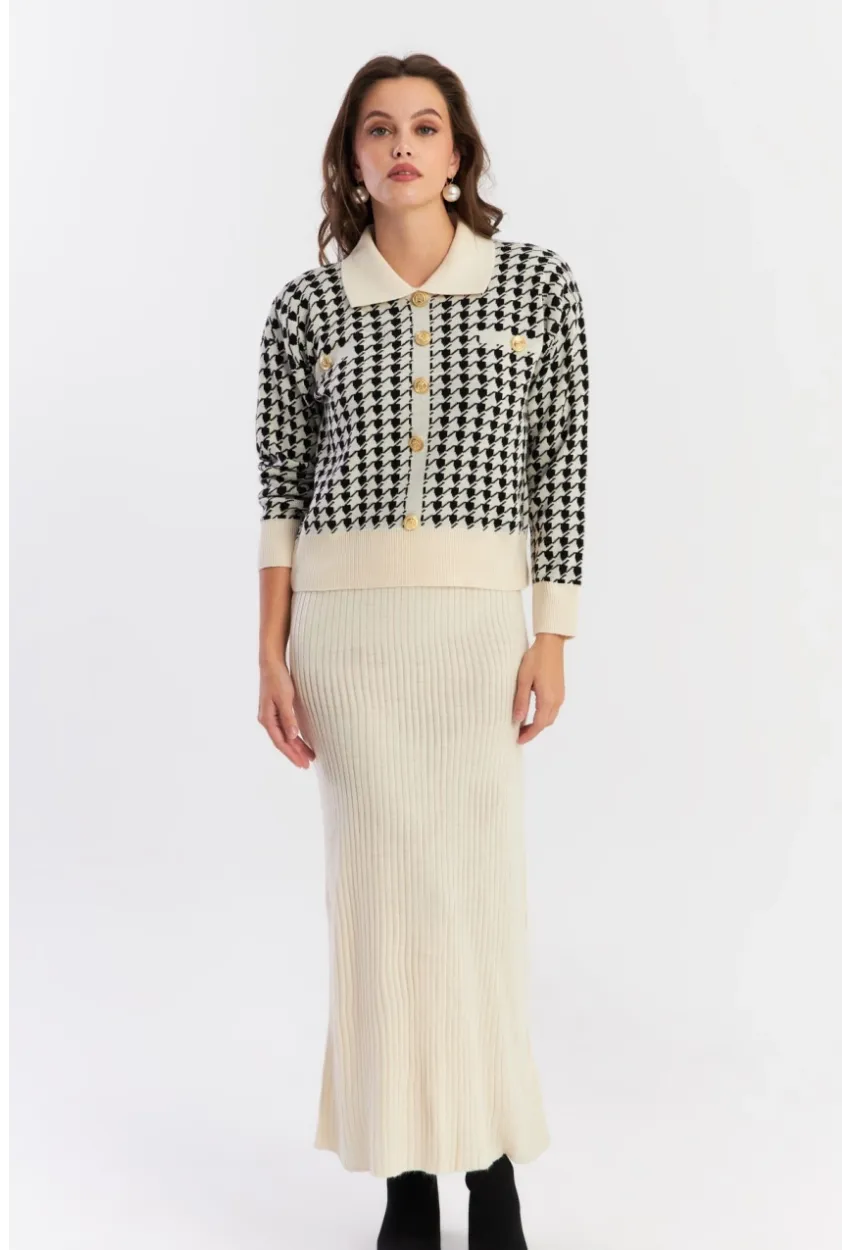Kadın Ekru-Siyah Kazayağı Desenli Triko Takım NUV36