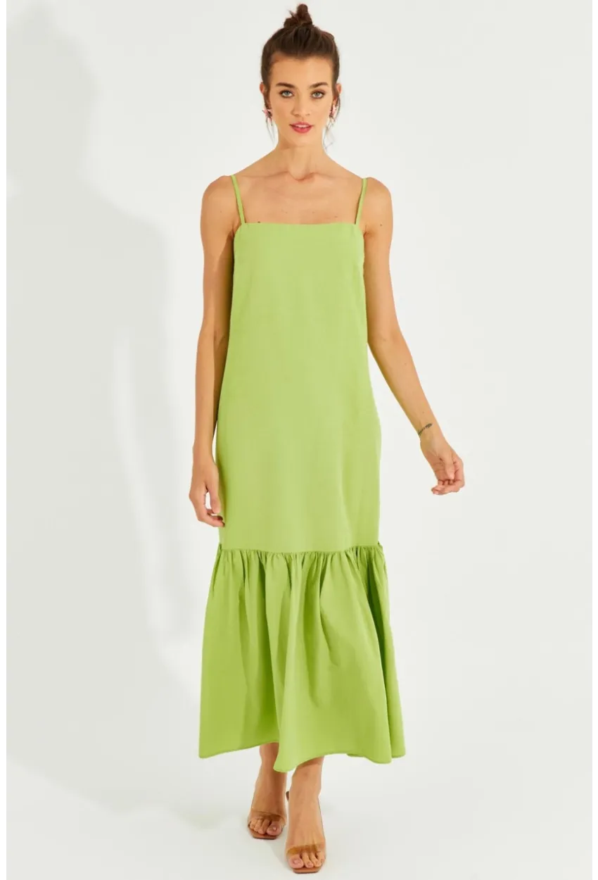 Kadın Fıstık Yeşil Eteği Volanlı Askılı Midi Elbise MEN2001