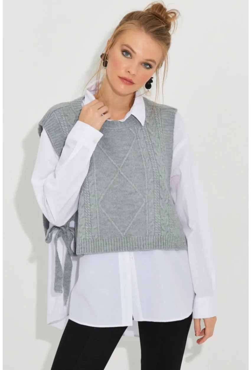 Kadın Gri Yanları Bağlamalı Süveter YV210
