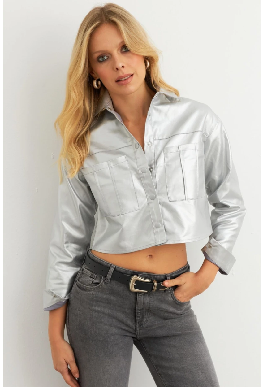 Kadın Gümüş Rengi Varaklı Cropped Ceket KAM302