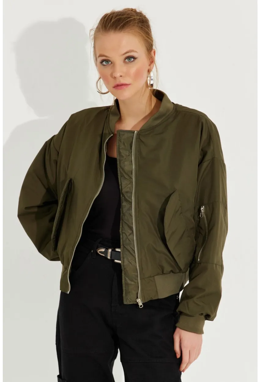 Kadın Haki Fermuarlı Bomber Mont QRS8367