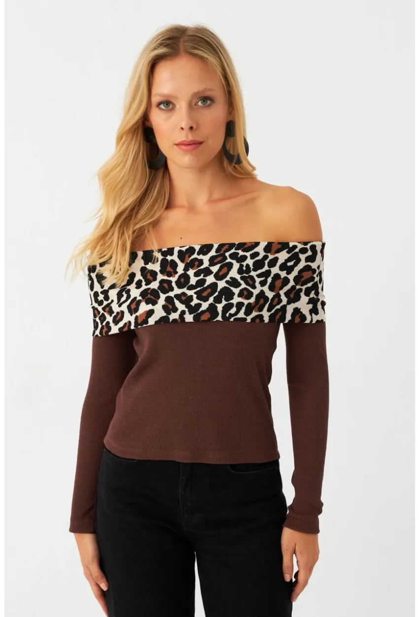 Kadın Kahverengi Leopar Bloklu Madonna Bluz AYD396