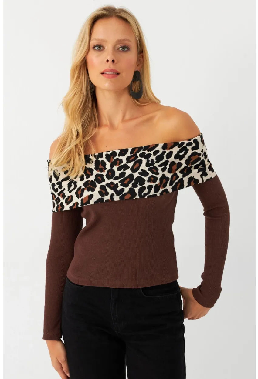 Kadın Kahverengi Leopar Bloklu Madonna Bluz AYD396
