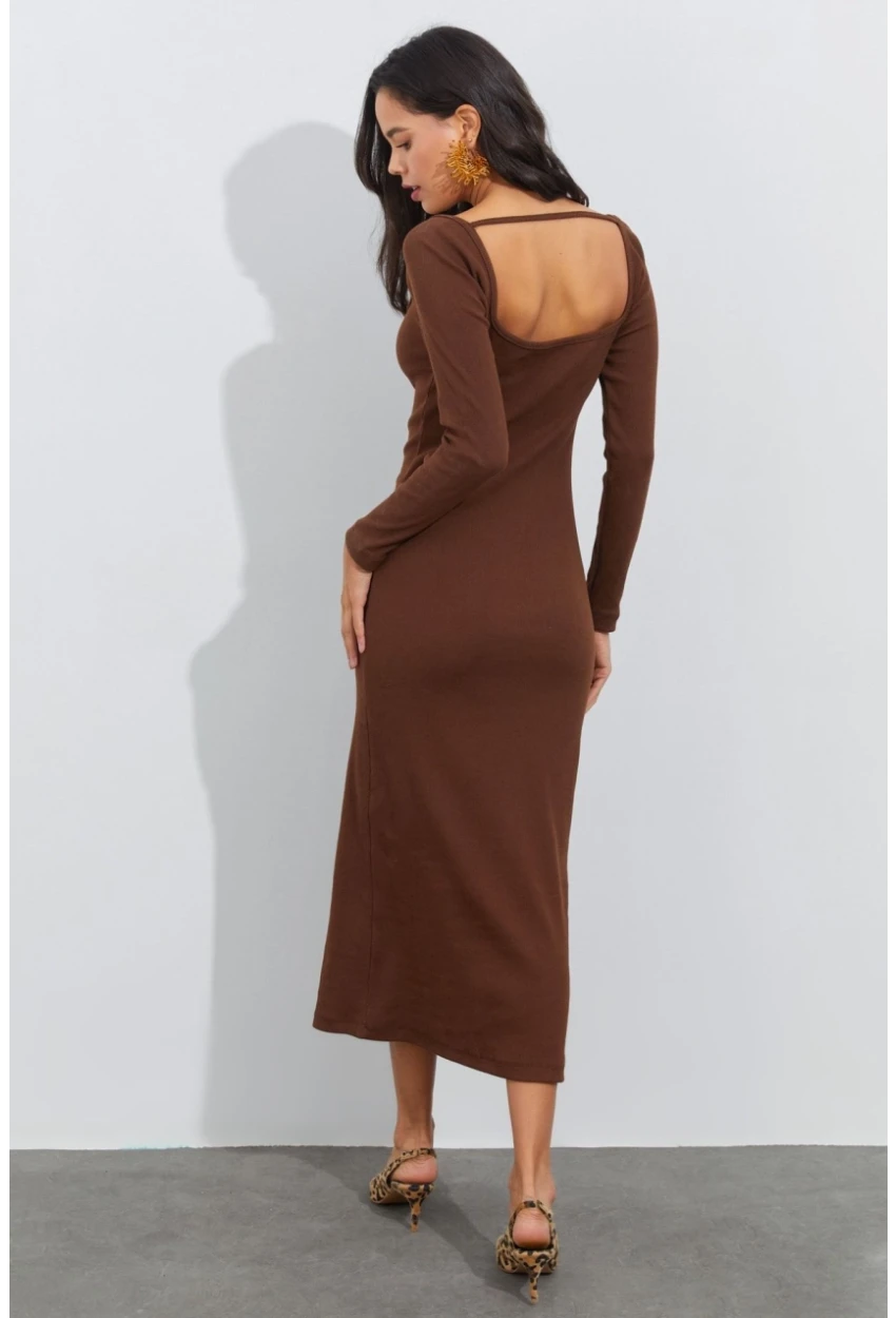 Kadın Kahverengi V Yaka Maxi Kaşkorse Elbise EY1086