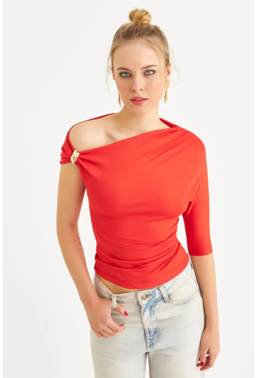 Kadın Kırmızı Aksesuarlı Bluz EY3074