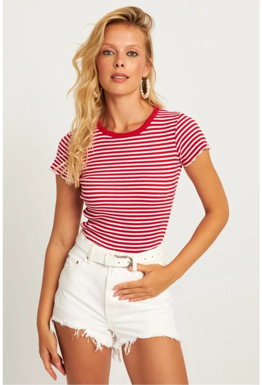 Kadın Kırmızı-Beyaz Çizgili Bluz XL2005