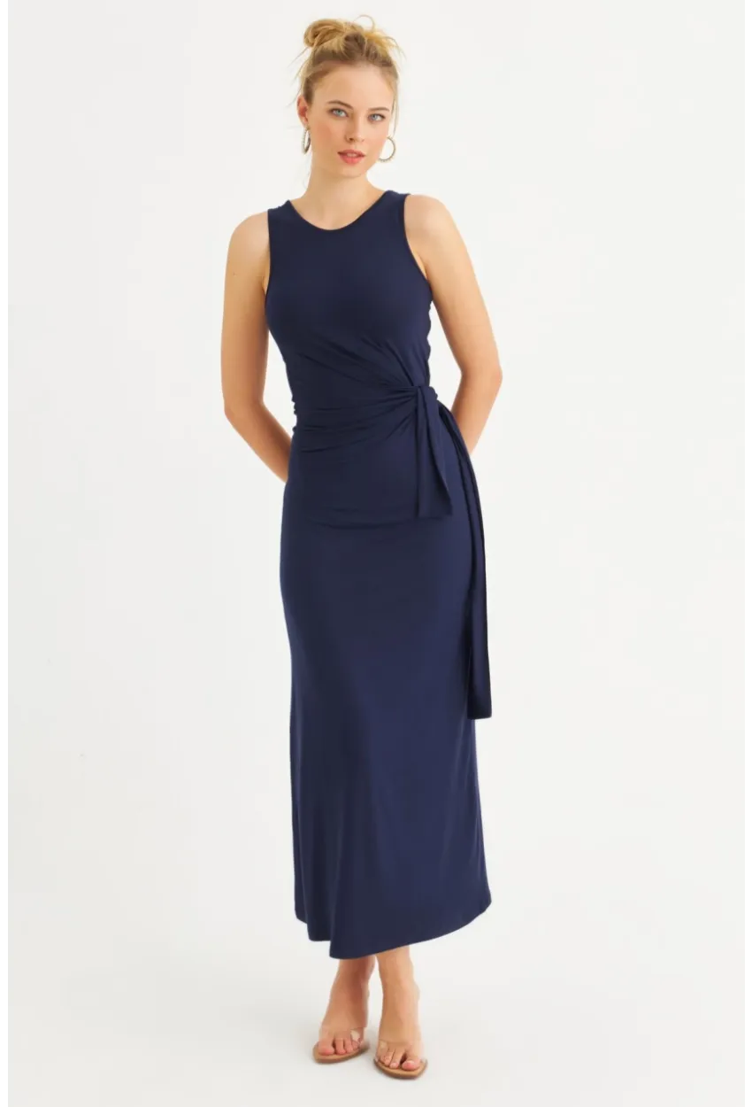 Kadın Lacivert Büzgülü Kolsuz Midi Elbise TF75