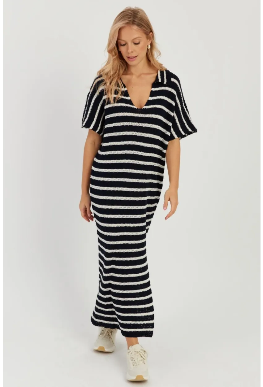 Kadın Lacivert-Ekru Ajurlu Triko Midi Elbise YZ622