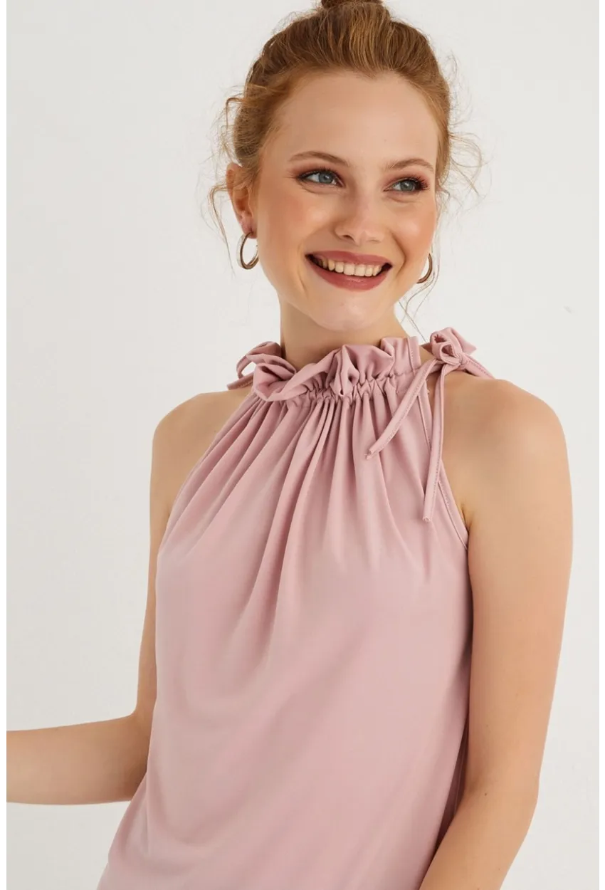 Kadın Pudra Yakası Fırfırlı Kolsuz Bluz BTH01