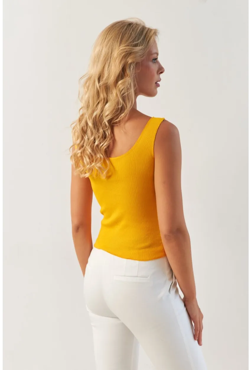 Kadın Sarı Düğme Aksesuarlı Bluz MK14