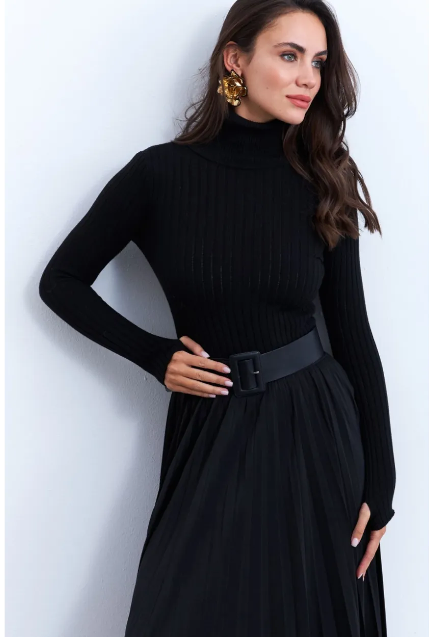 Kadın Siyah Balıkçı Yaka Triko Bluz YV102-90