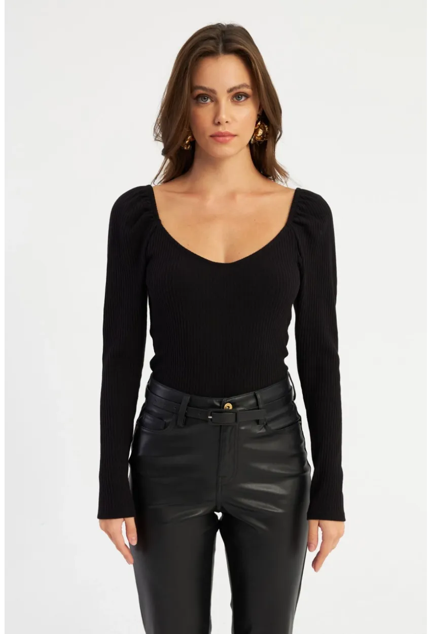 Kadın Siyah Balon Kol Bluz RK42