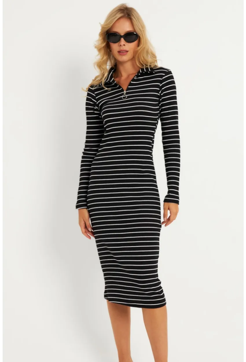 Kadın Siyah-Beyaz Çizgili Kaşkorse Midi Elbise YLE43