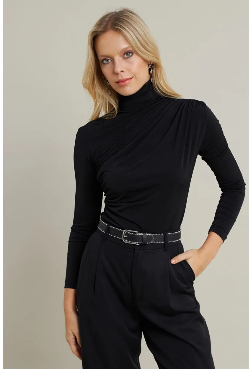 Kadın Siyah Büzgülü Bluz MDMR358