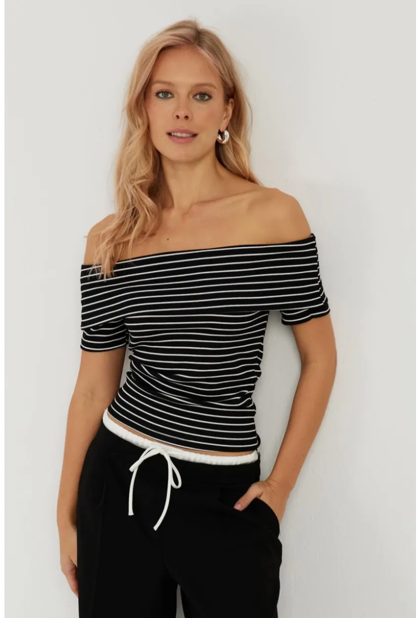 Kadın Siyah Çizgili Madonna Bluz YZ1001