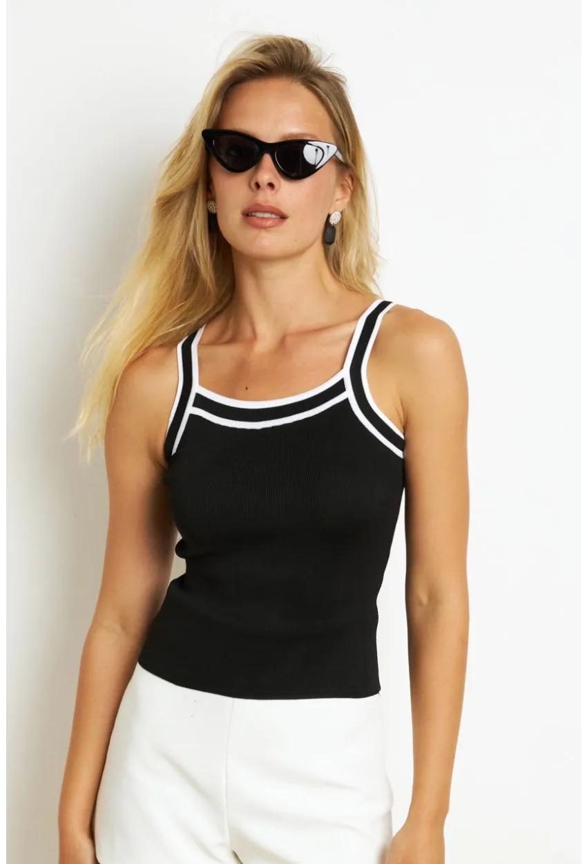 Kadın Siyah Çizgili Triko Bluz KAZ09