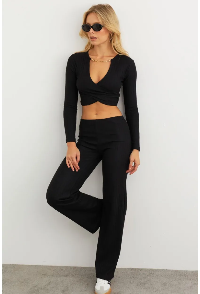 Kadın Siyah Crop Üstlü İkili Pantolon Takım XL10052