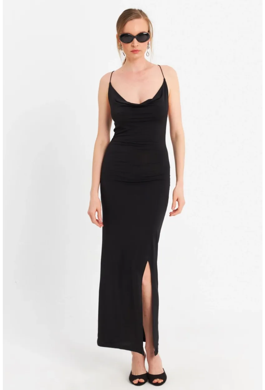 Kadın Siyah Degaje Yaka Askılı Maxi Elbise DMR289