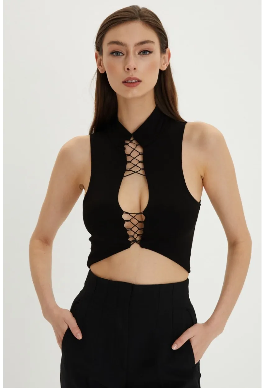 Kadın Siyah Dekolteli Crop Bluz B1610