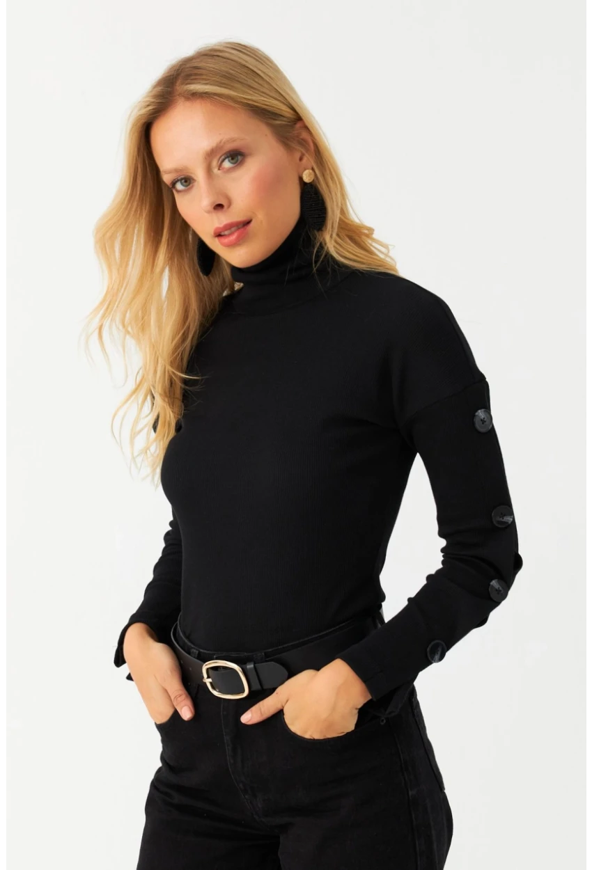 Kadın Siyah Düğme Aksesuarlı Balıkçı Kaşkorse Bluz EY2995