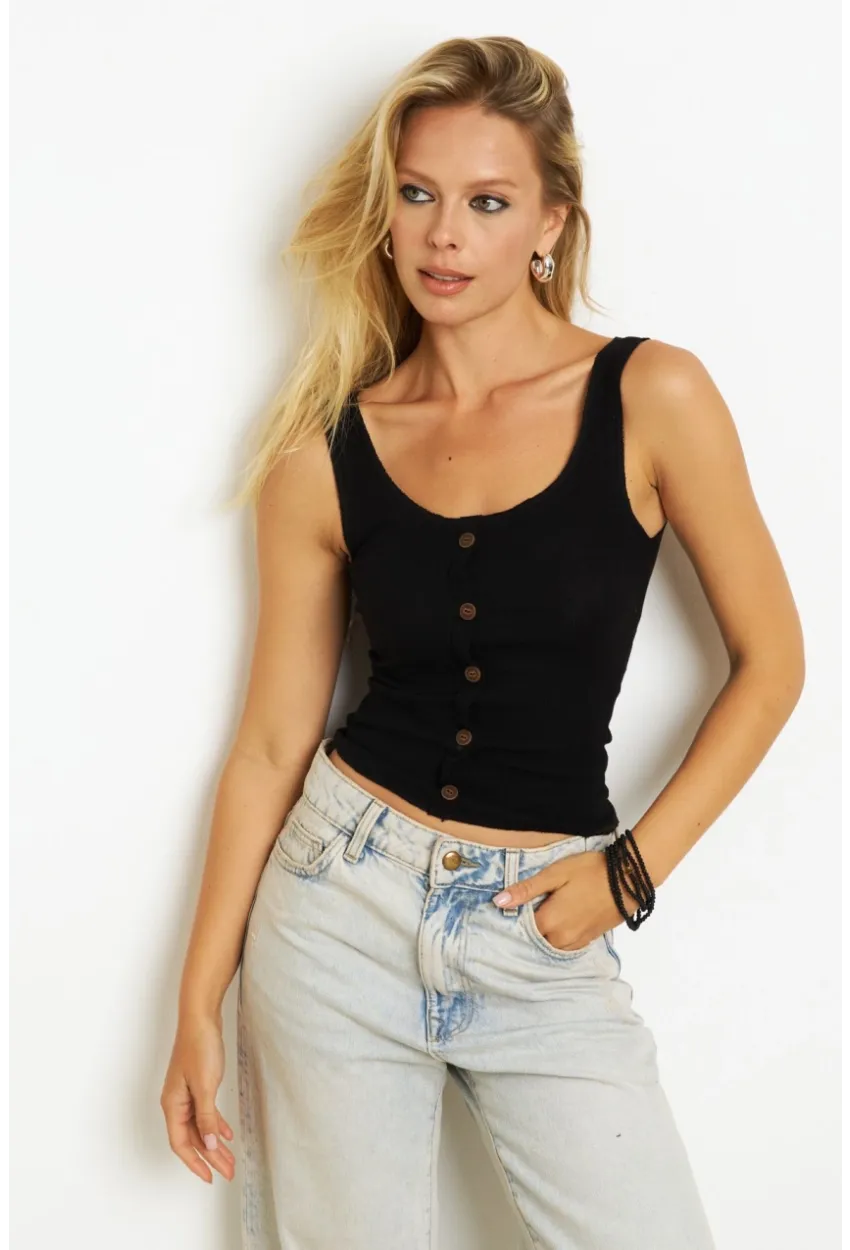 Kadın Siyah Düğme Aksesuarlı Bluz MK14