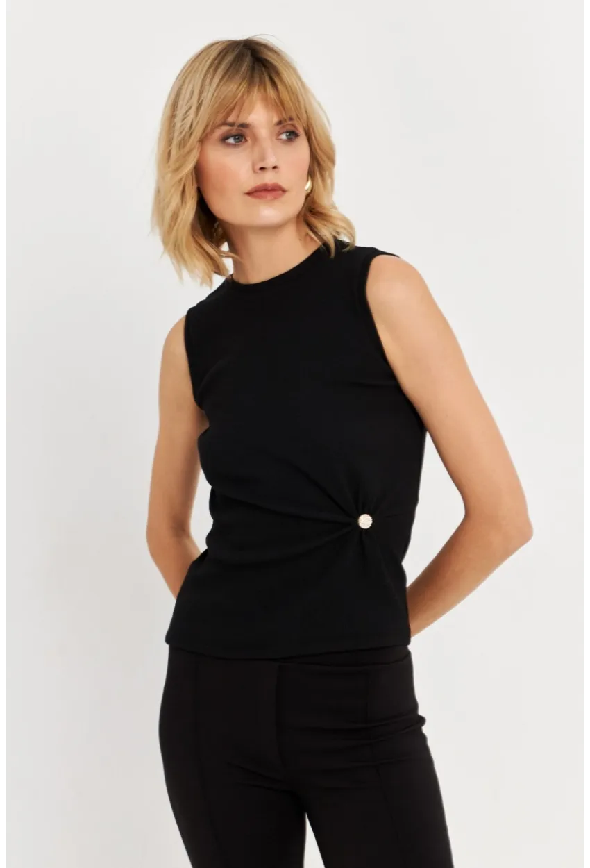 Kadın Siyah Düğme Aksesuarlı Büzgülü Bluz TF72