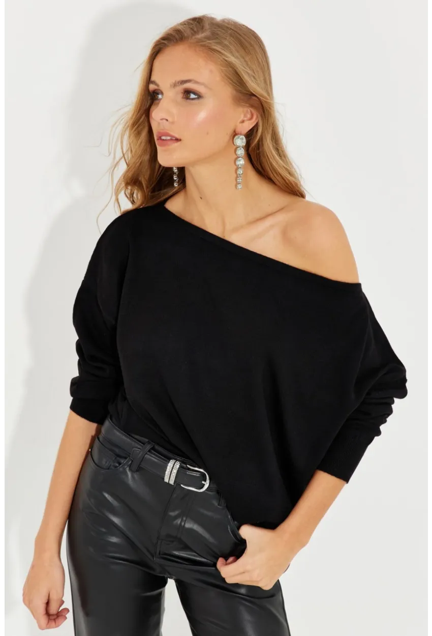 Kadın Siyah Düşük Omuz Triko Bluz YZ617