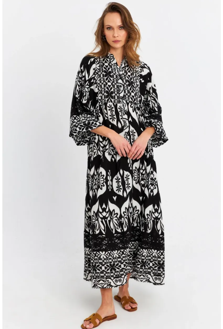 Kadın Siyah-Ekru Desenli Salaş Midi Elbise MALO3002