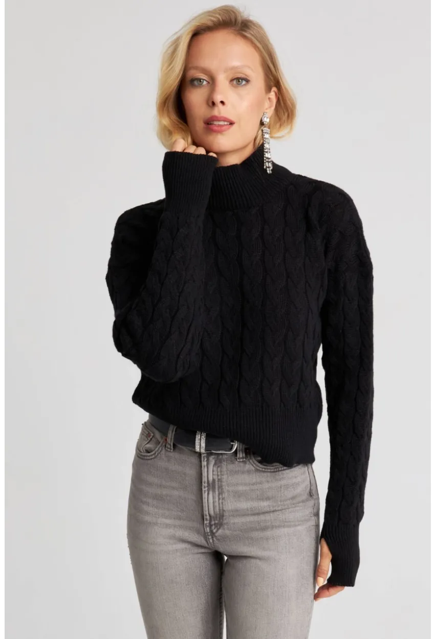 Kadın Siyah Eldivenli Triko Kazak MİW1318