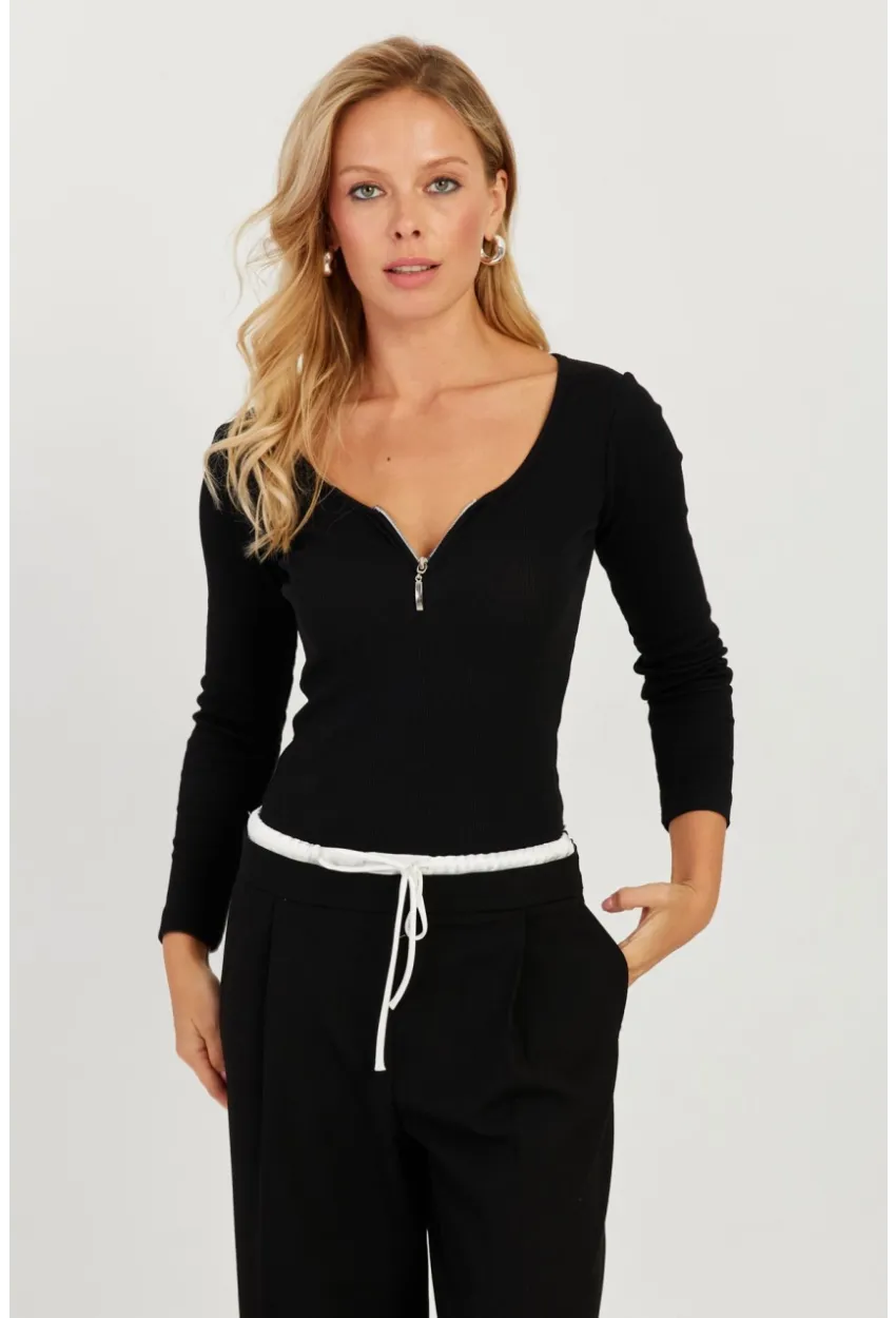 Kadın Siyah Fermuarlı Kaşkorse Bluz EY2713