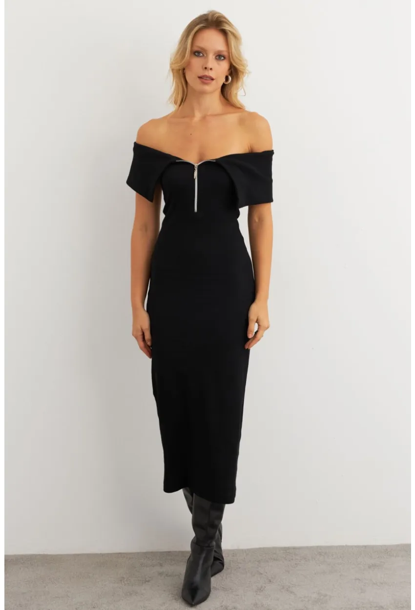 Kadın Siyah Fermuarlı Madonna Yaka Midi Elbise EY3011