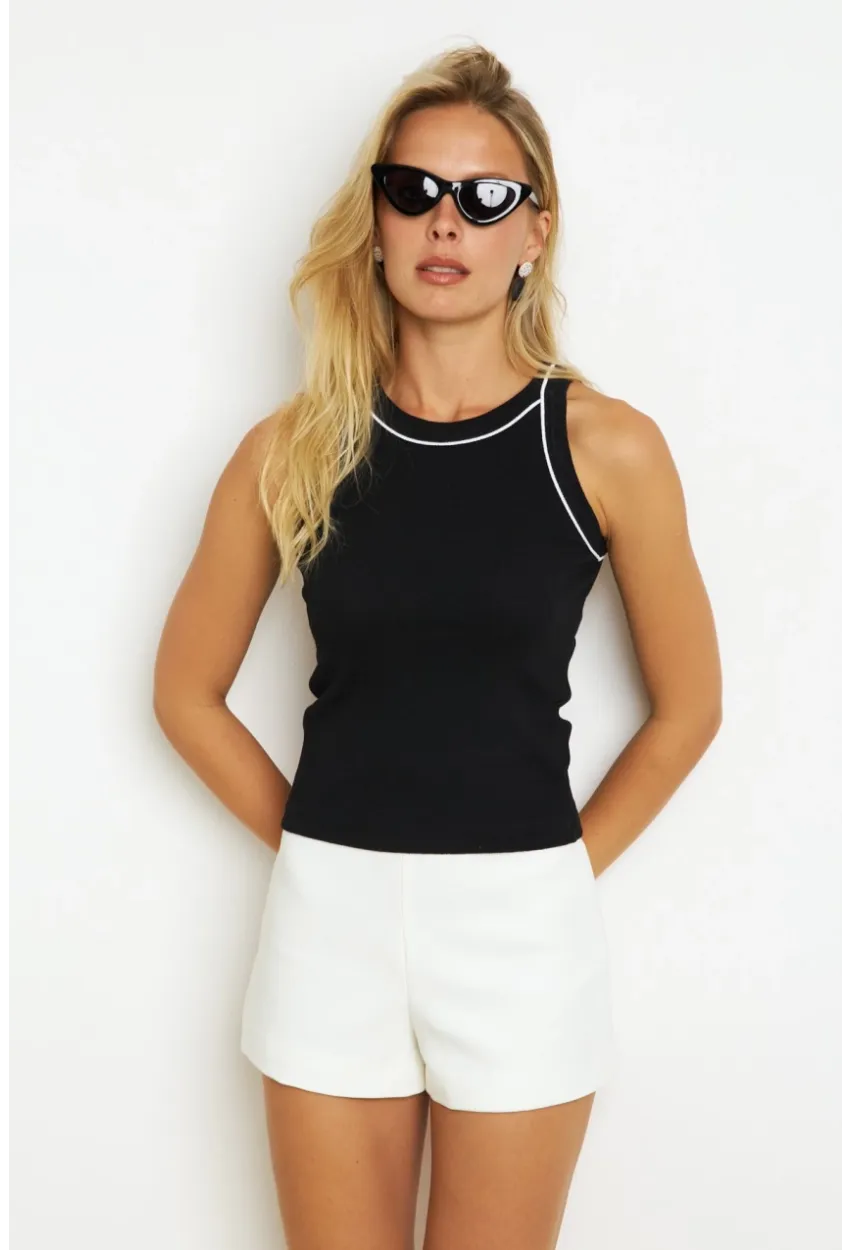 Kadın Siyah Halter Yaka Kaşkorse Bluz AYD326