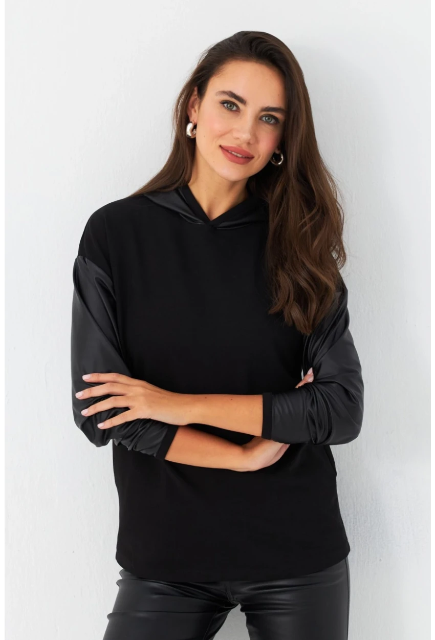 Kadın Siyah Kapüşonlu Sıvama Detaylı Sweatshirt TF37