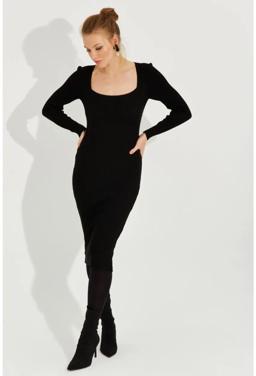 Kadın Siyah Kare Yaka Triko Midi Elbise SF2520