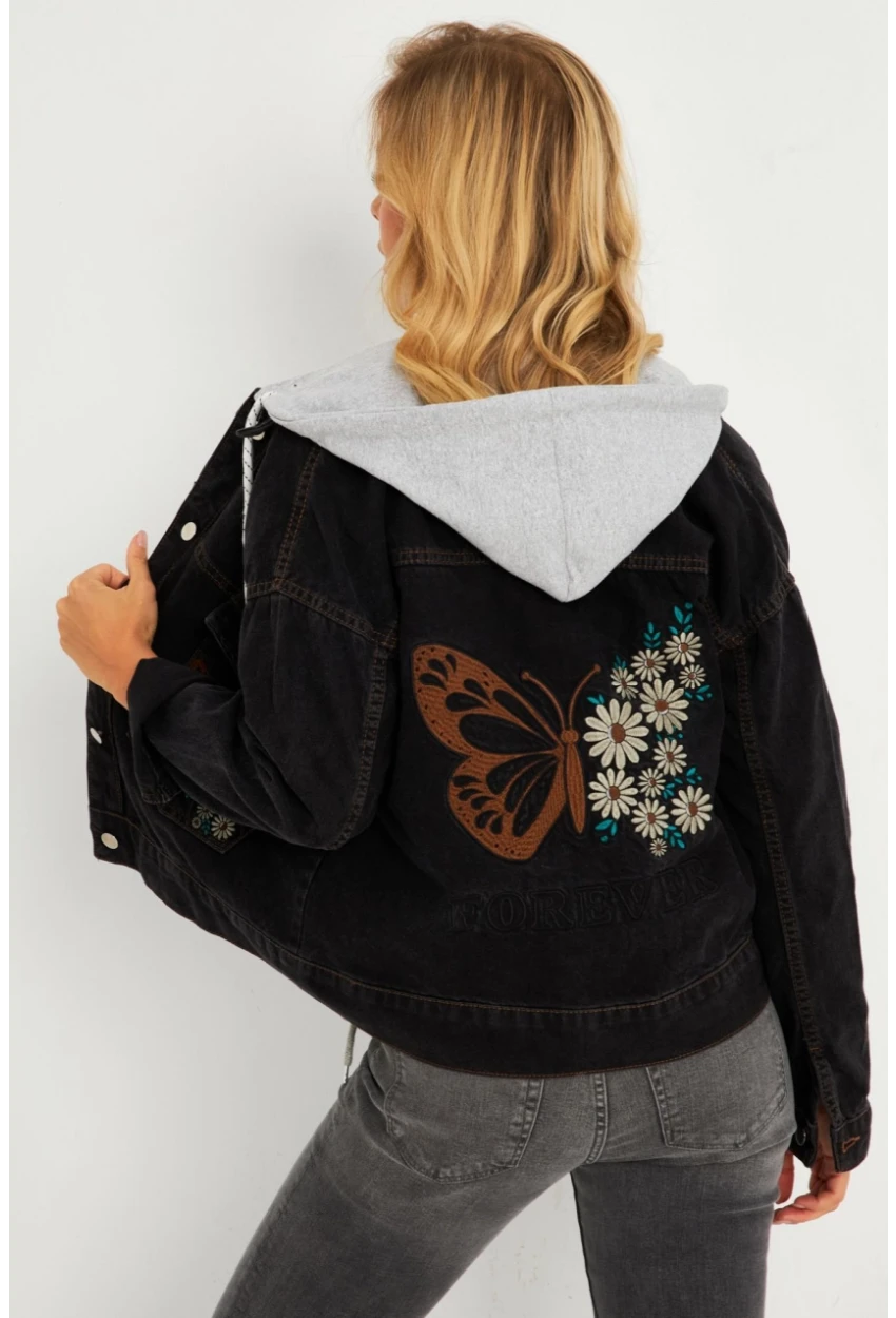 Kadın Siyah Kelebek Nakışlı Kapüşonlu Kot Ceket İS423