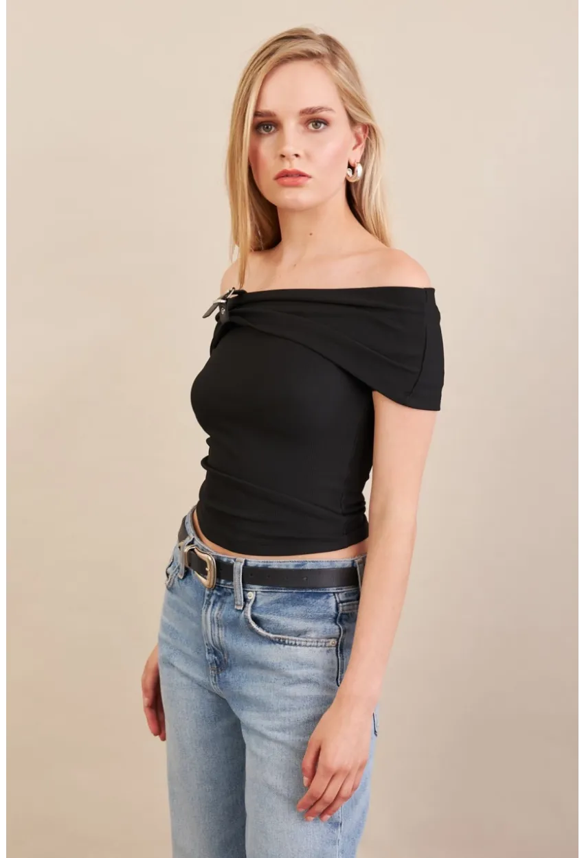Kadın Siyah Kemer Detaylı Bluz FRY2316