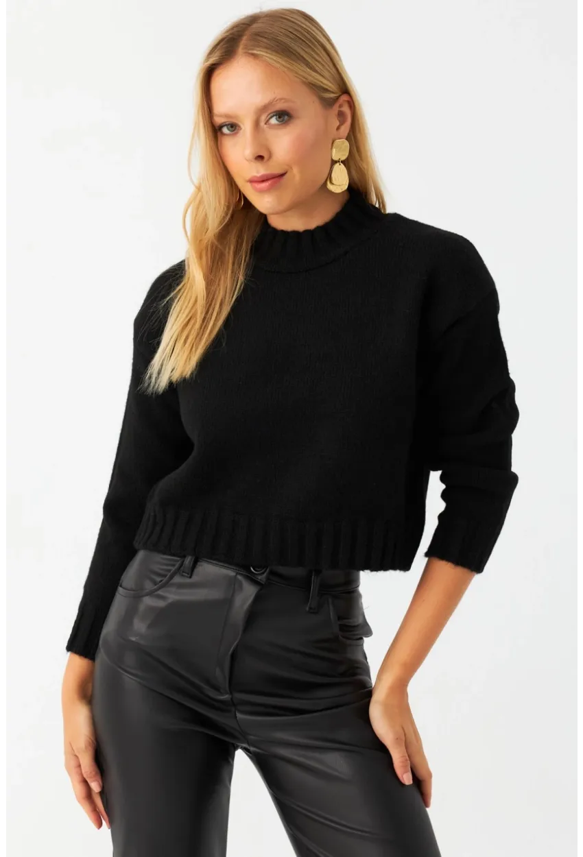 Kadın Siyah Kısa Triko Kazak YV301