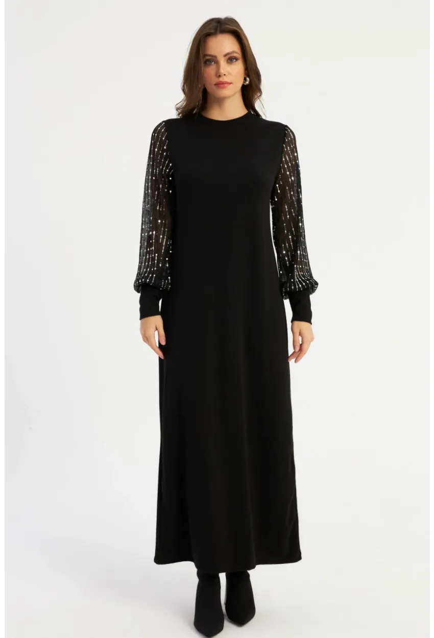 Kadın Siyah Kolları Parlak Tül Detaylı Maxi Elbise MBK56